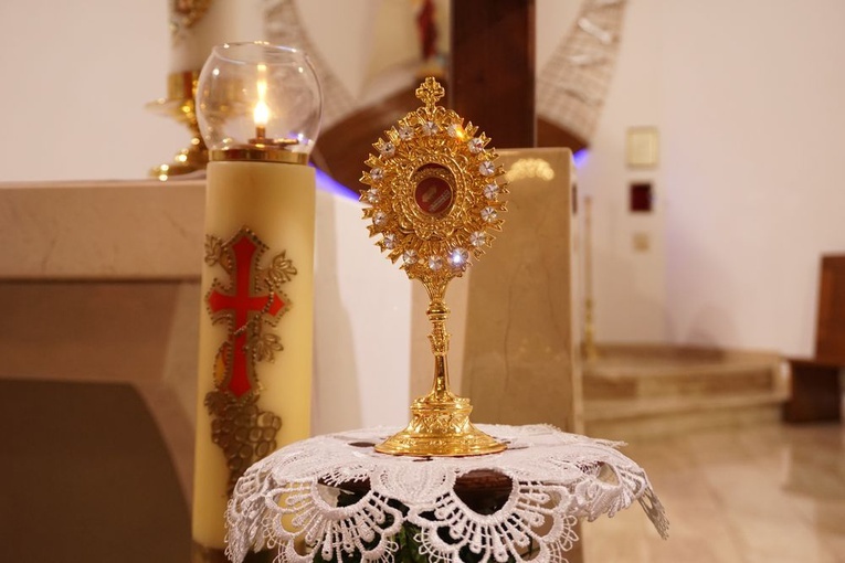 Uroczyste wprowadzenie relikwii św. Wojciecha