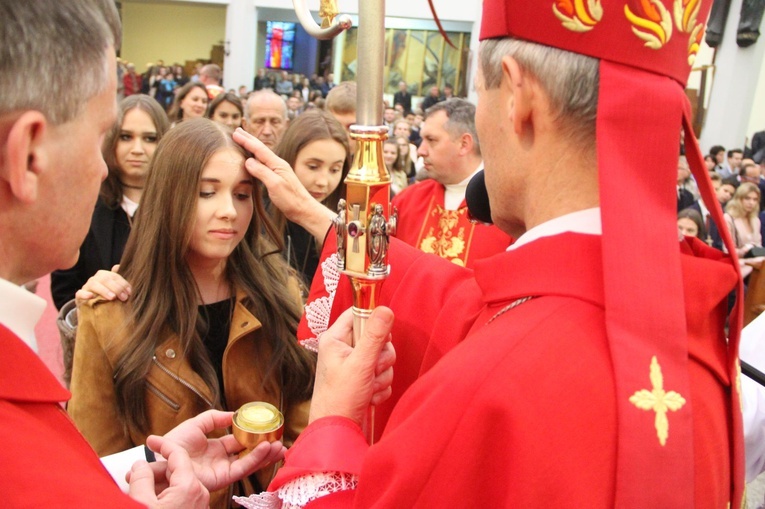 Bierzmowanie w kościele św. Pawła w Bochni