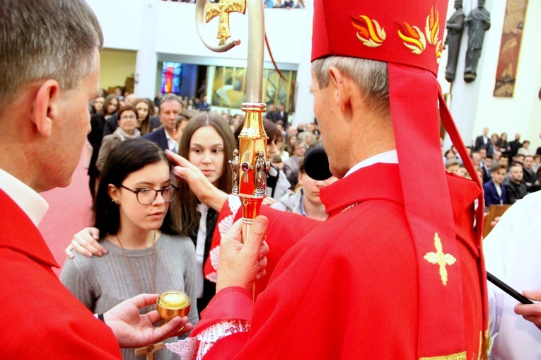 Bierzmowanie w kościele św. Pawła w Bochni