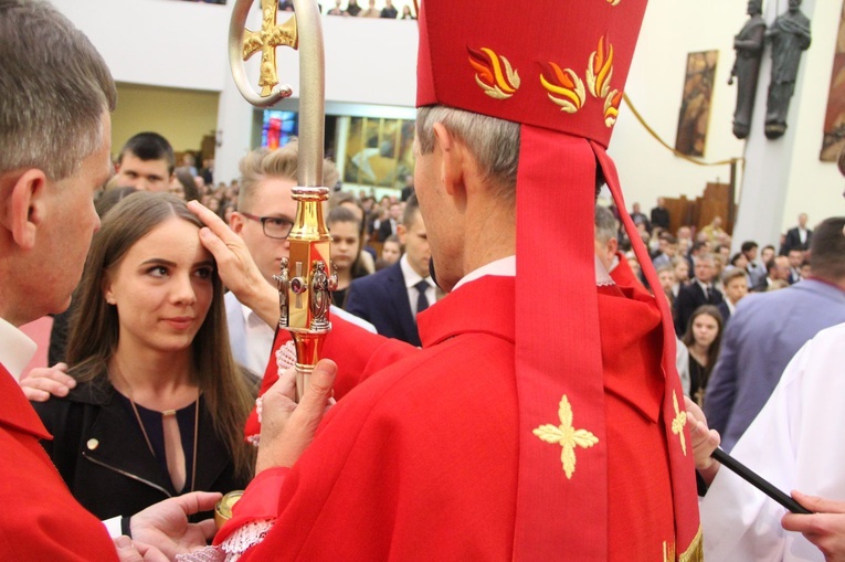 Bierzmowanie w kościele św. Pawła w Bochni