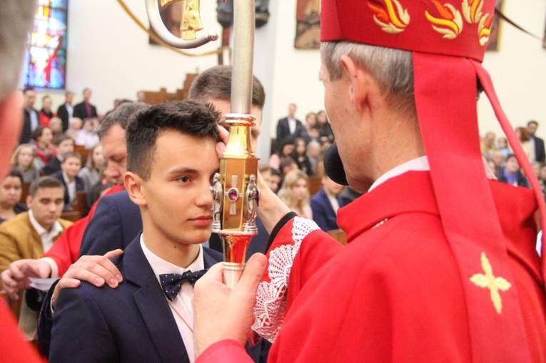 Bierzmowanie w kościele św. Pawła w Bochni