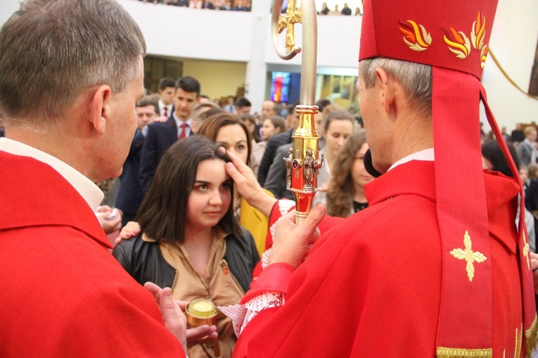 Bierzmowanie w kościele św. Pawła w Bochni
