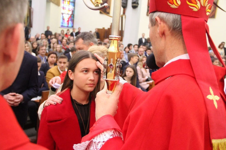 Bierzmowanie w kościele św. Pawła w Bochni