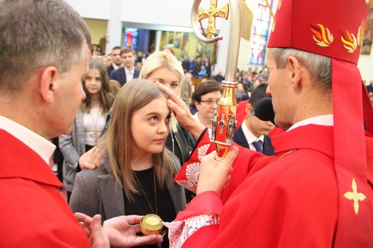 Bierzmowanie w kościele św. Pawła w Bochni