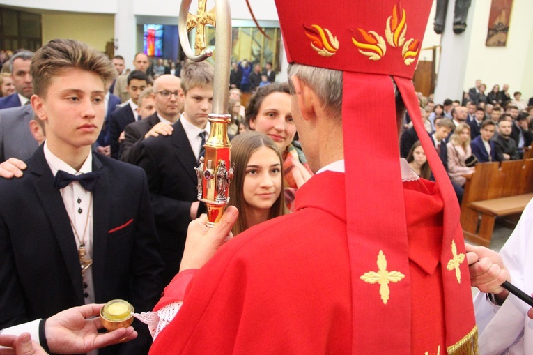 Bierzmowanie w kościele św. Pawła w Bochni