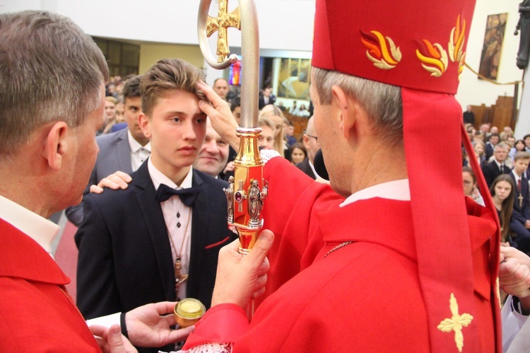 Bierzmowanie w kościele św. Pawła w Bochni