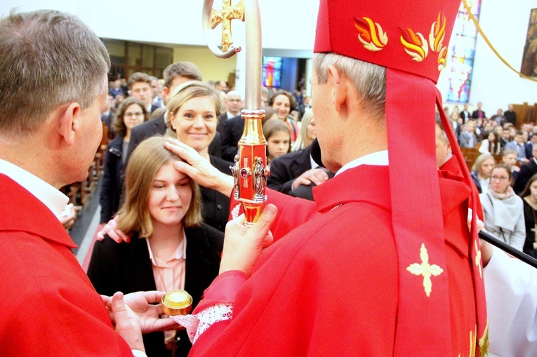 Bierzmowanie w kościele św. Pawła w Bochni