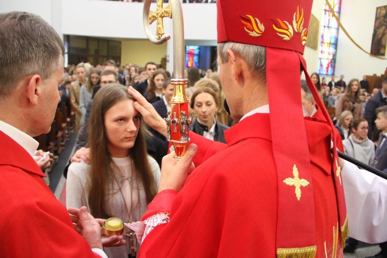 Bierzmowanie w kościele św. Pawła w Bochni