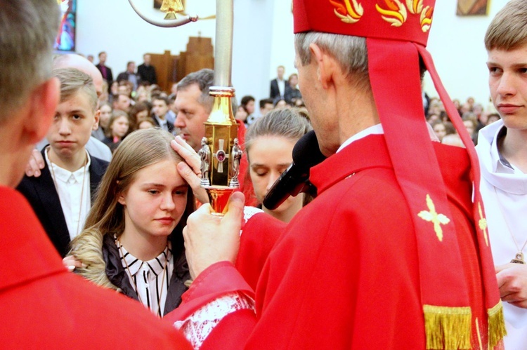 Bierzmowanie w kościele św. Pawła w Bochni