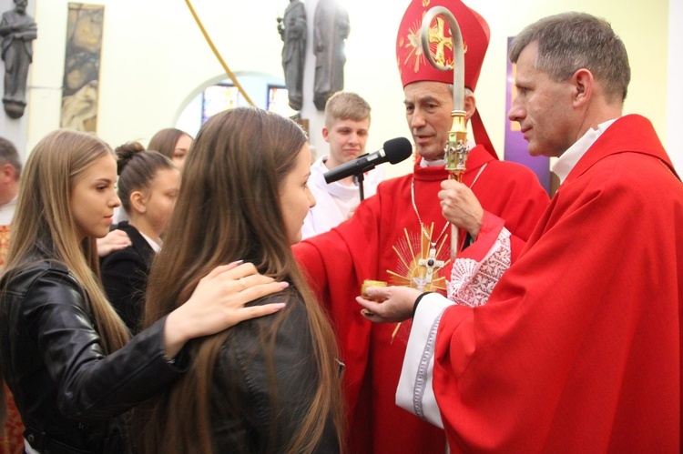 Bierzmowanie w kościele św. Pawła w Bochni