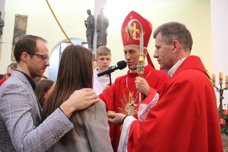 Bierzmowanie w kościele św. Pawła w Bochni