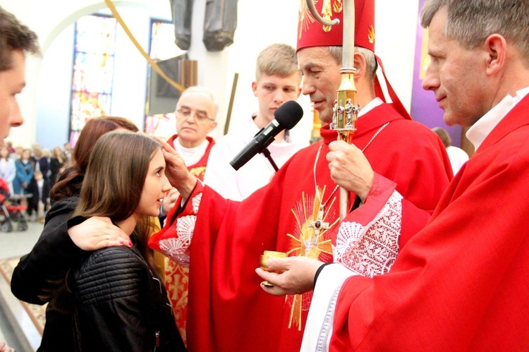 Bierzmowanie w kościele św. Pawła w Bochni