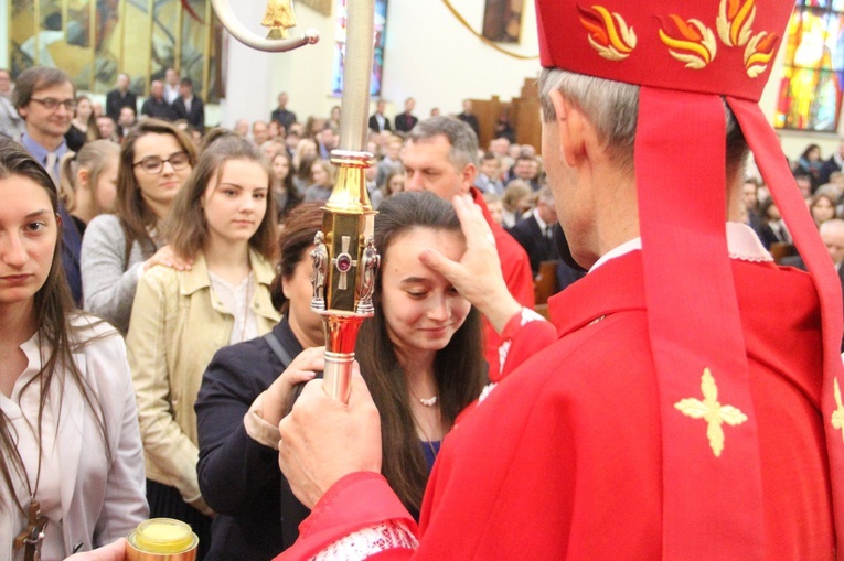Bierzmowanie w kościele św. Pawła w Bochni