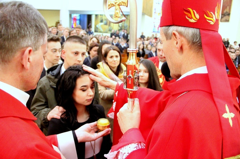 Bierzmowanie w kościele św. Pawła w Bochni