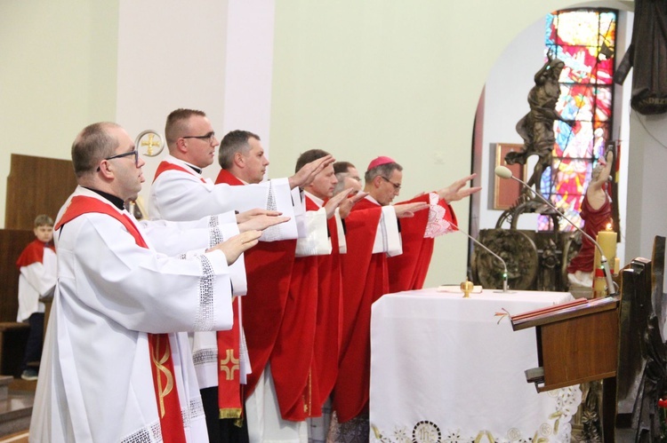 Bierzmowanie w kościele św. Pawła w Bochni