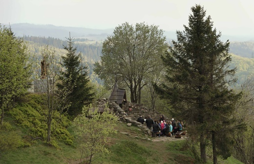 Nabożeństwo majowe w górach