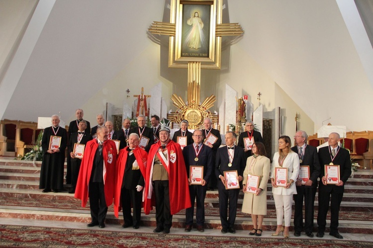 Wręczenie medali Podkarpackiej Komandorii Bractwa Orderu św. Stanisława
