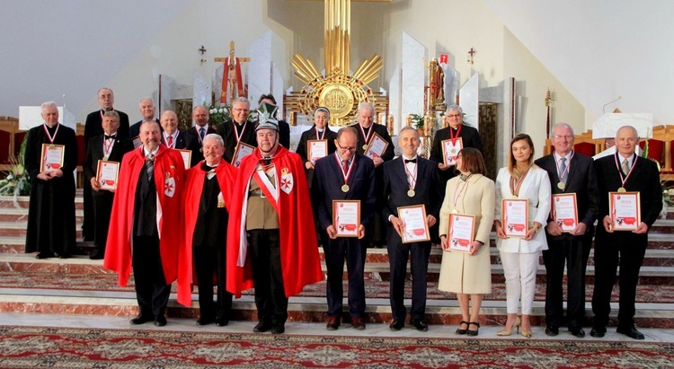 Wręczenie medali Podkarpackiej Komandorii Bractwa Orderu św. Stanisława