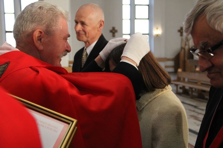 Wręczenie medali Podkarpackiej Komandorii Bractwa Orderu św. Stanisława