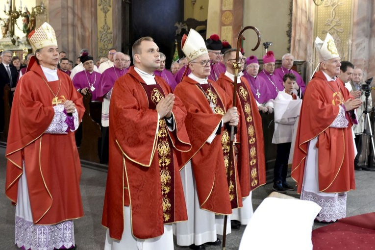 Odpust św. Stanisława, biskupa i męczennika, w diecezji świdnickiej