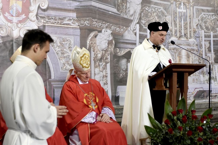 Odpust św. Stanisława, biskupa i męczennika, w diecezji świdnickiej