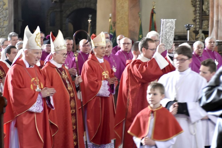 Odpust św. Stanisława, biskupa i męczennika, w diecezji świdnickiej