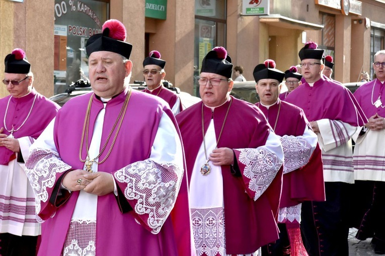 Odpust św. Stanisława, biskupa i męczennika, w diecezji świdnickiej