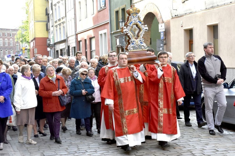 Odpust św. Stanisława, biskupa i męczennika, w diecezji świdnickiej