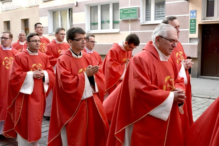 Odpust św. Stanisława, biskupa i męczennika, w diecezji świdnickiej