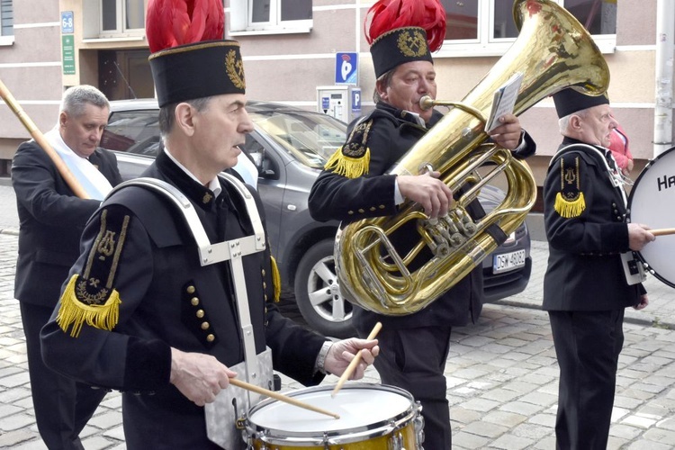 Odpust św. Stanisława, biskupa i męczennika, w diecezji świdnickiej