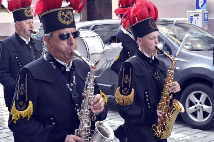 Odpust św. Stanisława, biskupa i męczennika, w diecezji świdnickiej