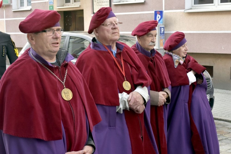 Odpust św. Stanisława, biskupa i męczennika, w diecezji świdnickiej