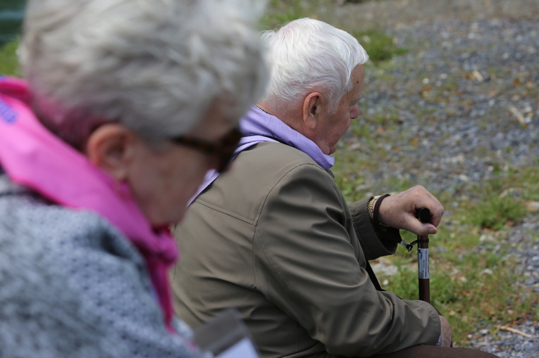 Crucem Tuam adoramus Domine