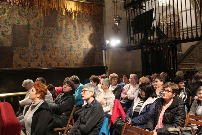 Z Klimontowa na Jasną Górą