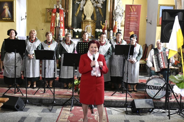 Festiwal pieśni religijnych poświęcony Janowi Pawłowi II