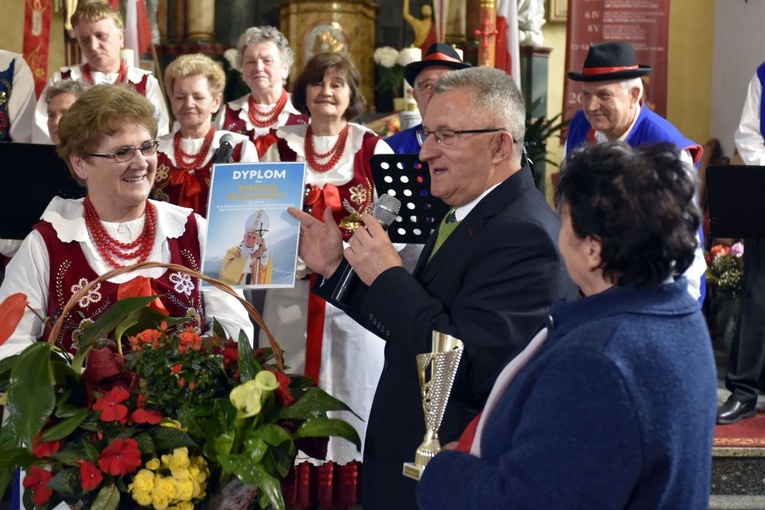 Festiwal pieśni religijnych poświęcony Janowi Pawłowi II