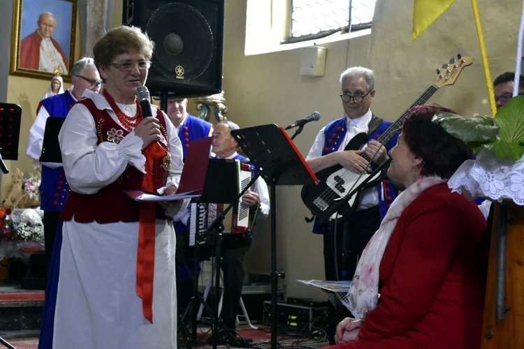 Festiwal pieśni religijnych poświęcony Janowi Pawłowi II