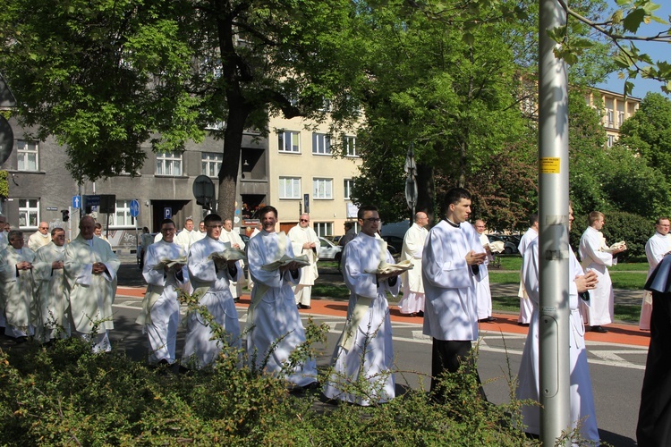 Święcenia prezbiteratu w Katowicach