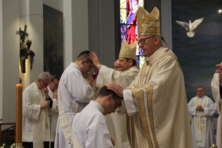 Święcenia prezbiteratu w Katowicach