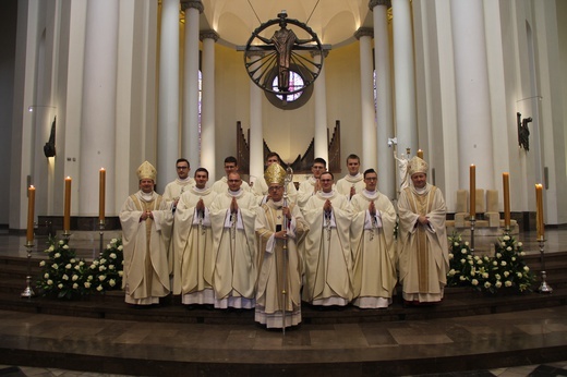 Święcenia prezbiteratu w Katowicach