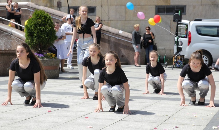 "Cała Polska tańczy dla JP2" - Bielsko-Biała 2019