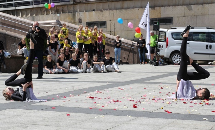 "Cała Polska tańczy dla JP2" - Bielsko-Biała 2019