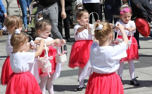 "Cała Polska tańczy dla JP2" - Bielsko-Biała 2019