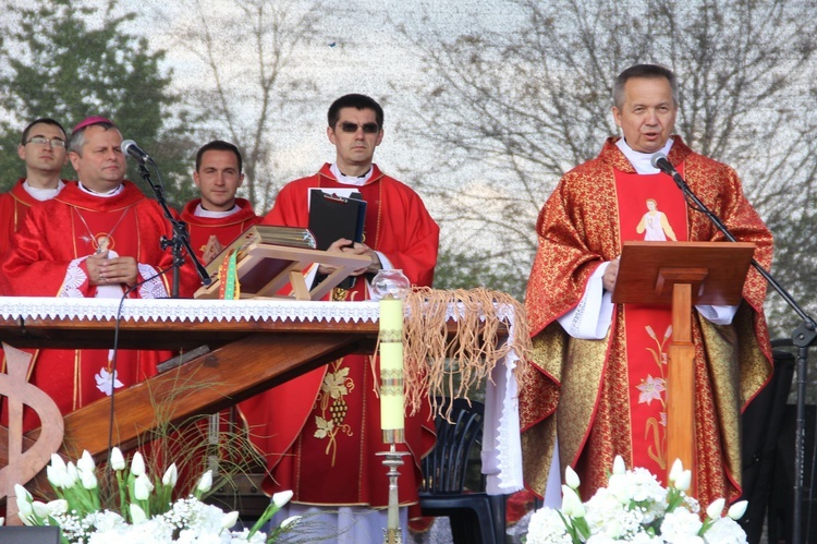 Diecezjalna pielgrzymka DSM do Zabawy