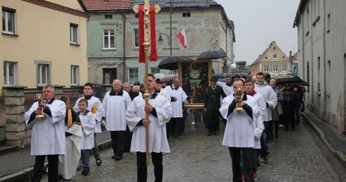 Chwyć za rękę Jezusa, jak św. Józef