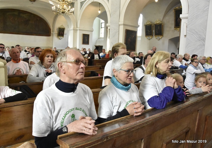 III Wielkanocny Rajd Rowerowy do Bożego Grobu w Żaganiu - cz. II