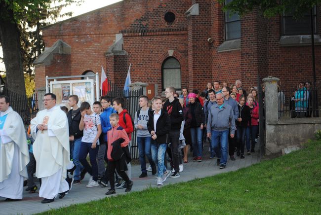 I Dekanalna Majówka Młodych