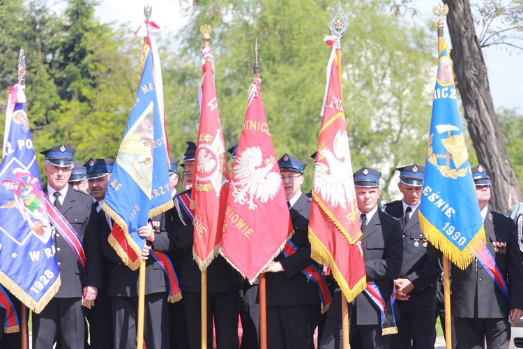 Powiatowe Święto Strażaków w Szczucinie