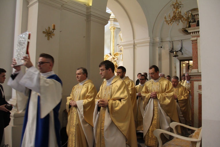 "Nie bójcie się iść do świata" 