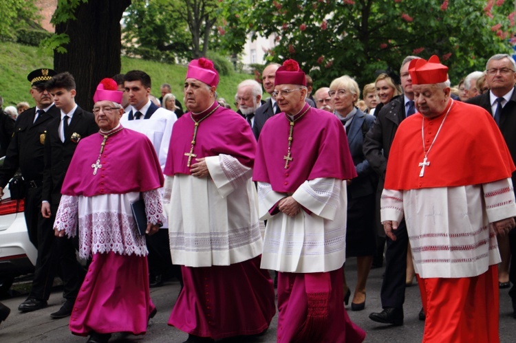 Procesja z Wawelu na Skałkę 2019